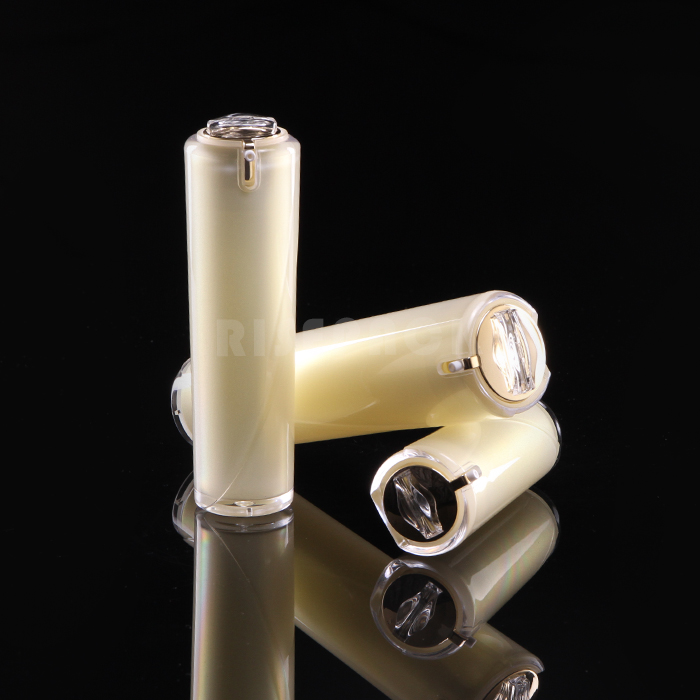 Round Acrylic Lotion Bottle