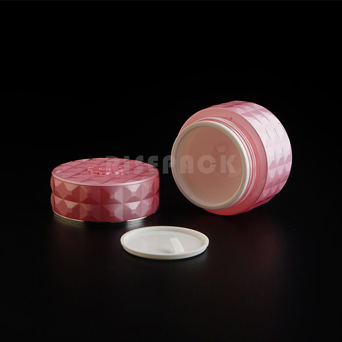Plastic cosmetics bottle set