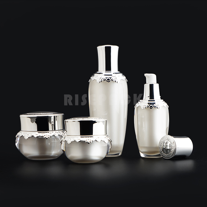 Luxury Acrylic Plastic Lotion Bottle Set