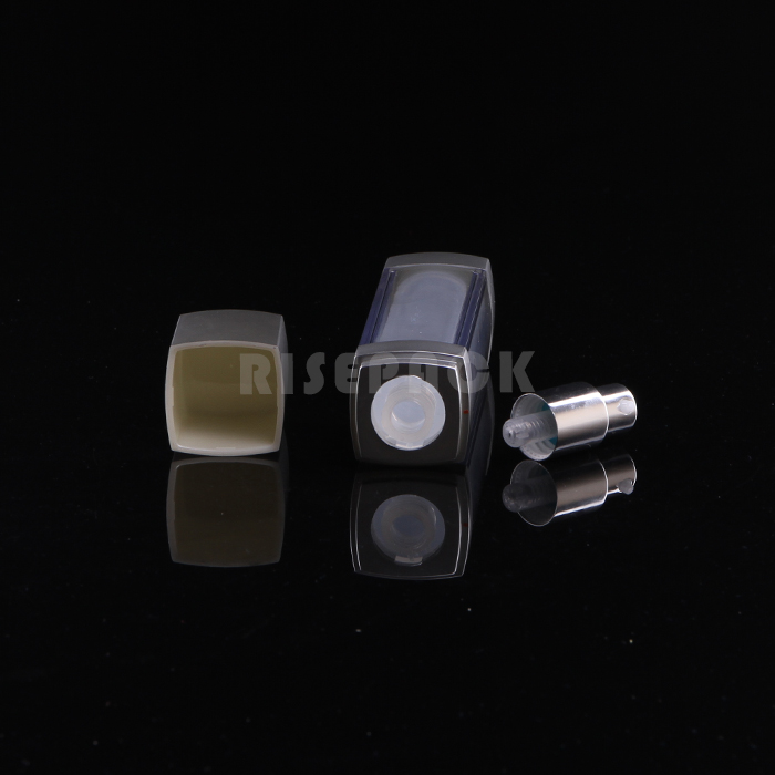 Manufacturer Classic Square Airless Bottle