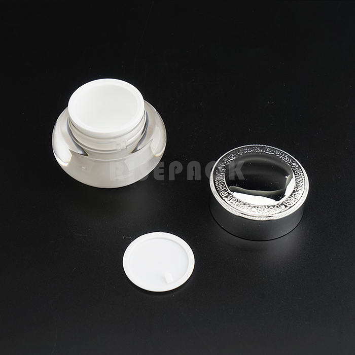 Luxury Acrylic Plastic Bottle Set