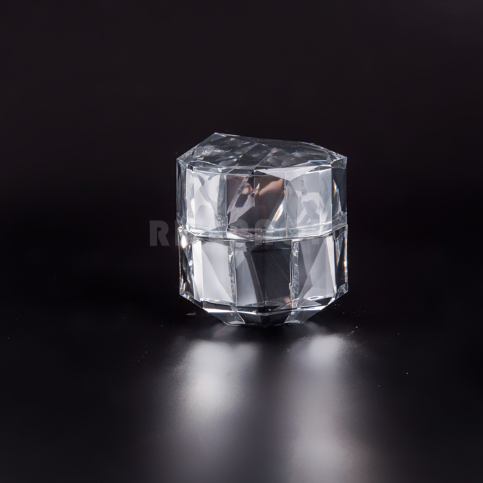 Circular Acrylic/PP jar
