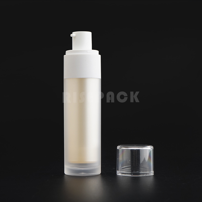 Airless lotion bottle