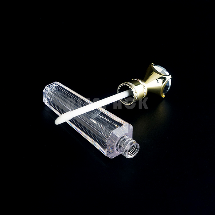 Lip gloss tube cosmetic packaging