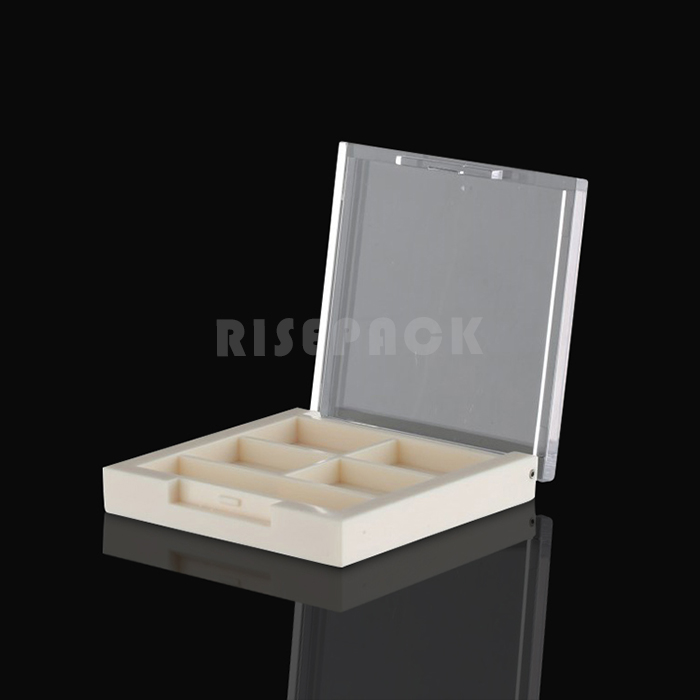 Eye Shadow Compact