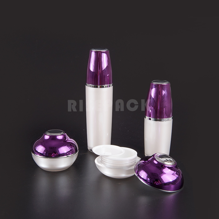 Circular Acrylic set