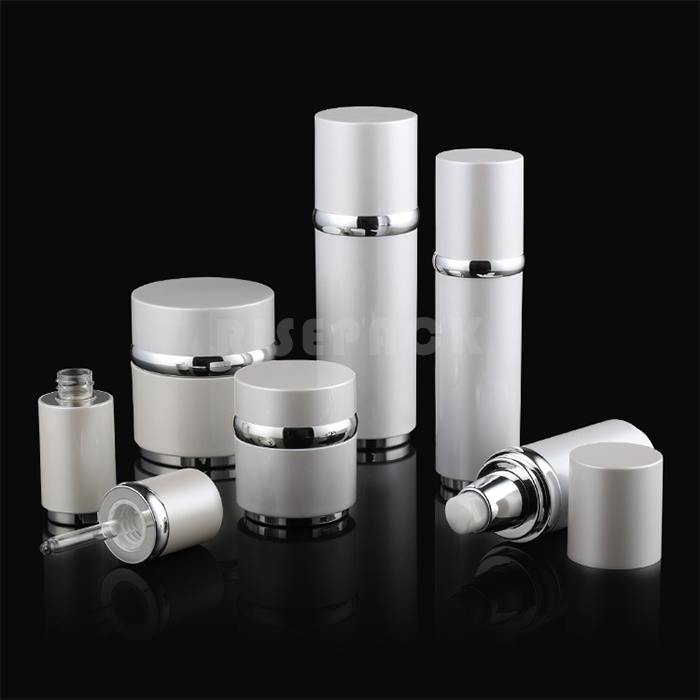 Circular Acrylic set